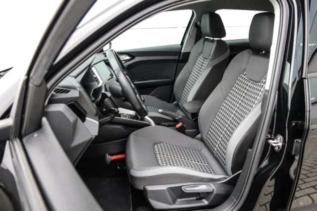 Audi A1 (2022) thumbnail 4