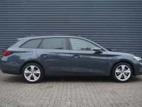 SEAT Leon Sportstourer (2025) thumbnail 3