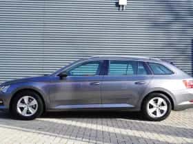 Škoda Superb (2023) thumbnail 10