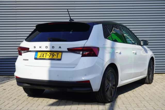 Škoda Fabia (2025) thumbnail 2