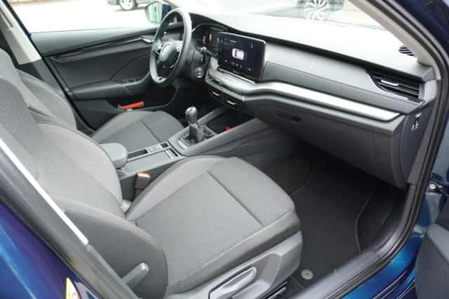 Škoda Octavia (2023) thumbnail 5