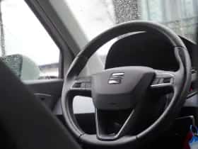 SEAT Arona (2021) thumbnail 5