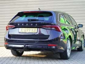 Škoda Octavia (2020) thumbnail 2