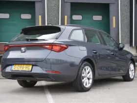 SEAT Leon Sportstourer (2023) thumbnail 2