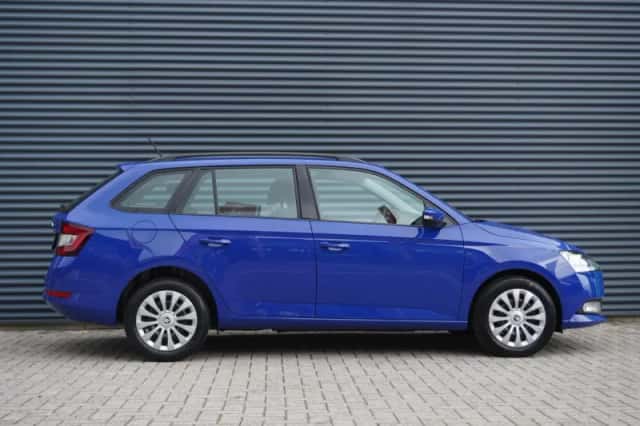 Škoda Fabia (2021) thumbnail 3