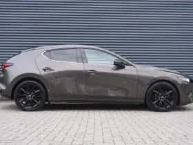 Mazda 3 (2021) thumbnail 3