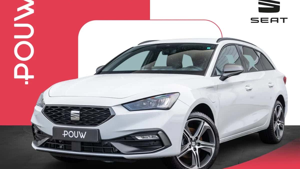 SEAT Leon Sportstourer (2025) — foto 1