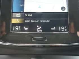 Volvo XC40 (2021) thumbnail 24