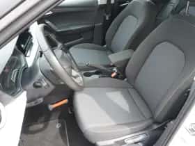 SEAT Arona (2022) thumbnail 4