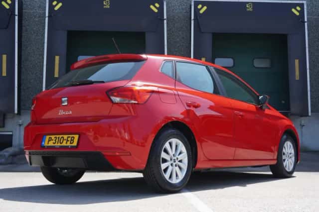 SEAT Ibiza (2022) thumbnail 2