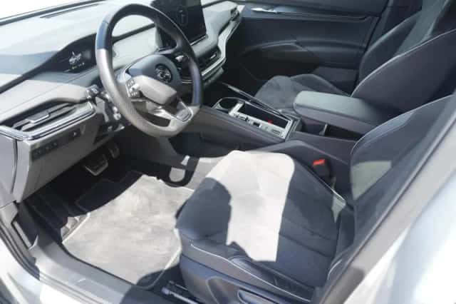 Škoda Enyaq (2022) thumbnail 4