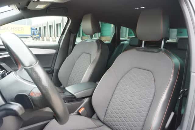 SEAT Leon Sportstourer (2021) thumbnail 4