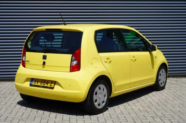 SEAT Mii (2019) thumbnail 2