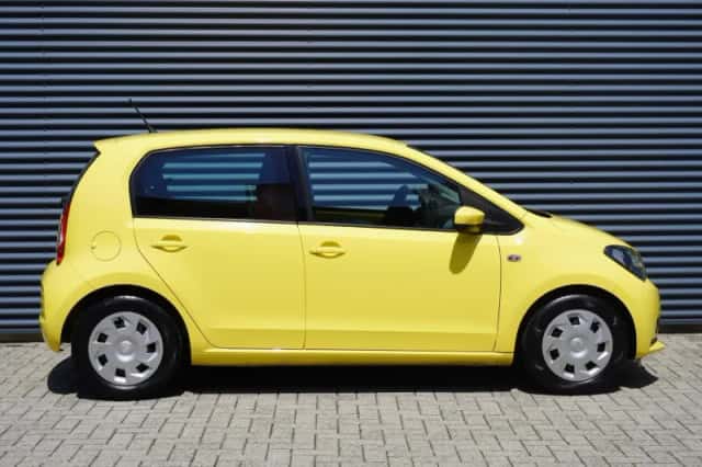 SEAT Mii (2019) thumbnail 3