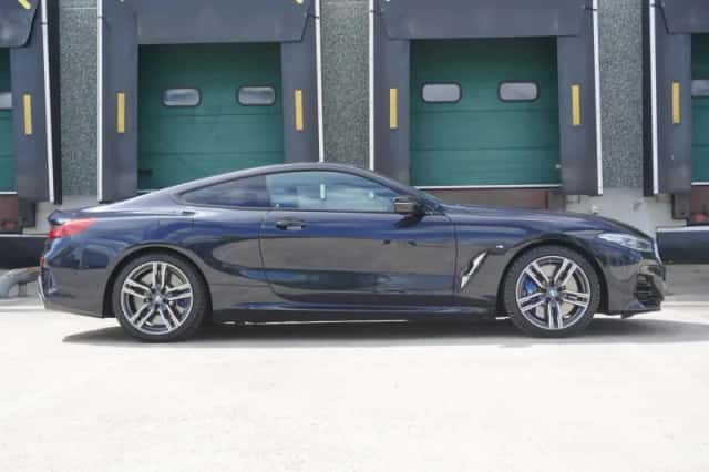BMW 8-Serie (2022) thumbnail 3