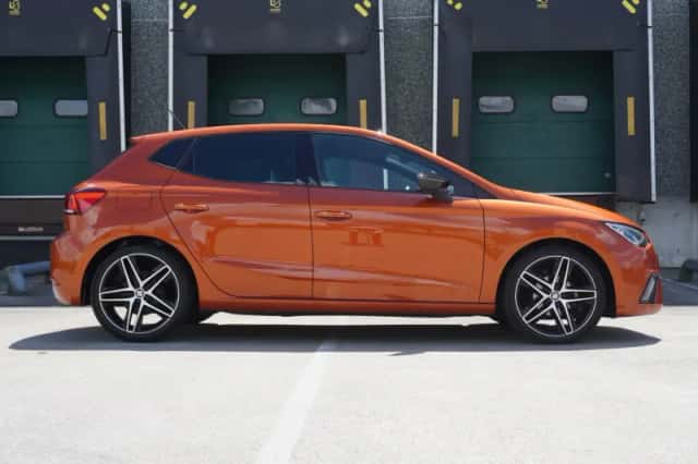 SEAT Ibiza (2020) thumbnail 3