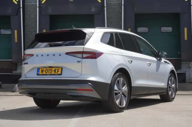 Škoda Enyaq (2021) thumbnail 2