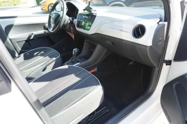 SEAT Mii (2020) thumbnail 5