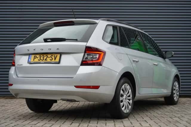 Škoda Fabia (2022) thumbnail 2