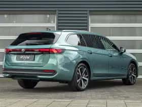 Volkswagen Passat (2025) thumbnail 2