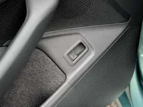 Volkswagen Passat (2025) thumbnail 25