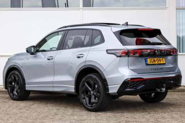 Volkswagen Tiguan (2025) thumbnail 15