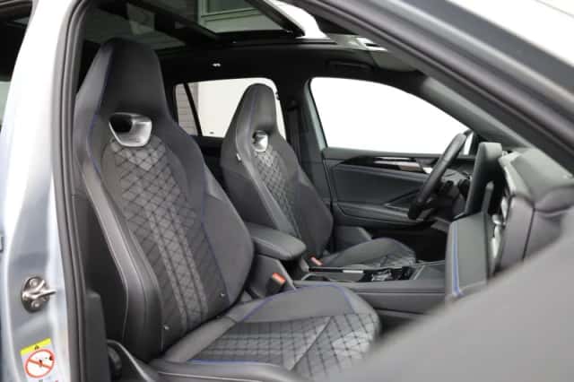 Volkswagen Tiguan (2025) thumbnail 18