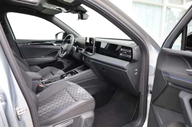 Volkswagen Tiguan (2025) thumbnail 20