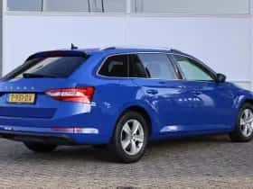 Škoda Superb (2023) thumbnail 2