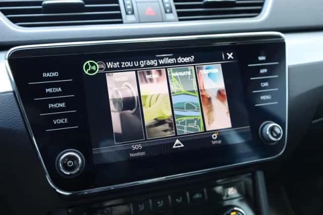 Škoda Superb (2023) thumbnail 25
