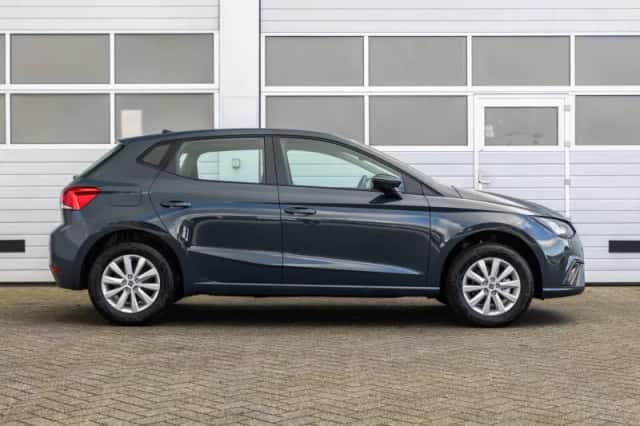 SEAT Ibiza (2025) thumbnail 3