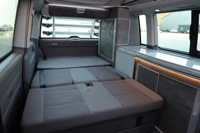 Volkswagen California (2023) thumbnail 19