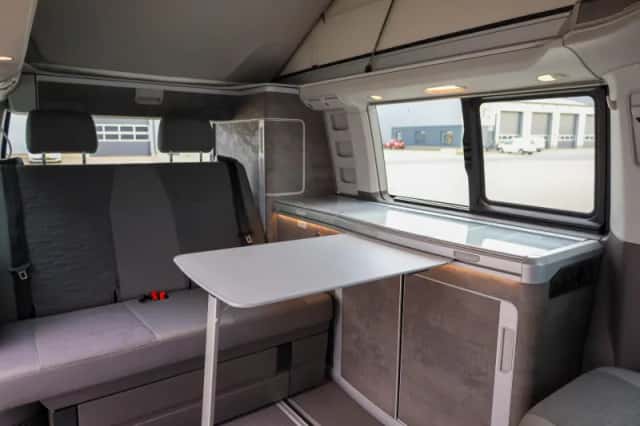 Volkswagen California (2023) thumbnail 18