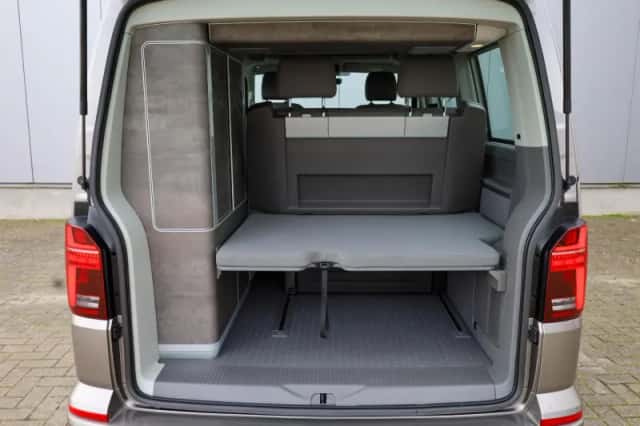 Volkswagen California (2023) thumbnail 21
