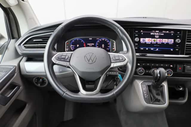 Volkswagen California (2023) thumbnail 24