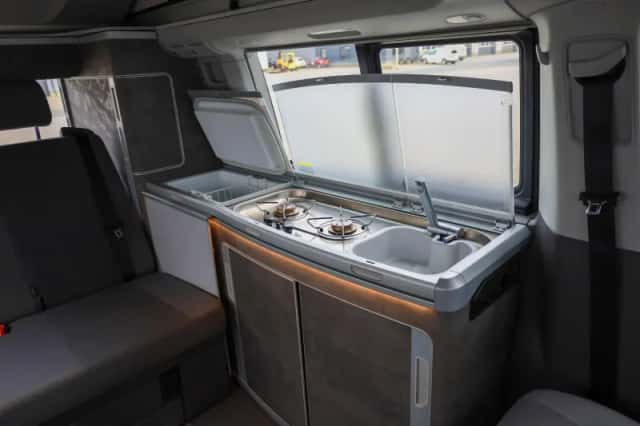 Volkswagen California (2023) thumbnail 47