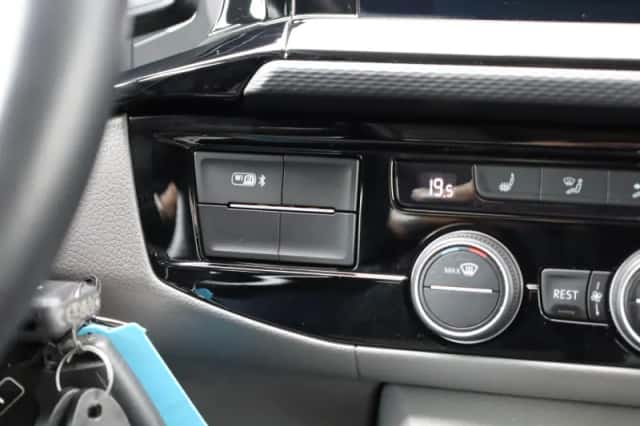 Volkswagen California (2023) thumbnail 55