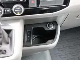 Volkswagen California (2023) thumbnail 57