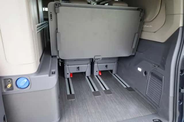 Volkswagen California (2025) thumbnail 20