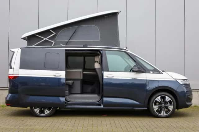 Volkswagen California (2025) thumbnail 3