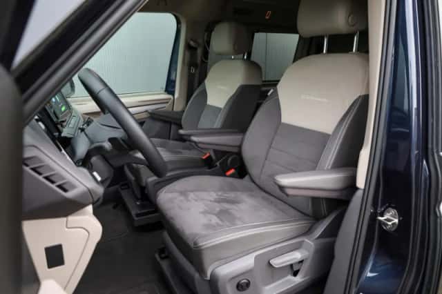 Volkswagen California (2025) thumbnail 4