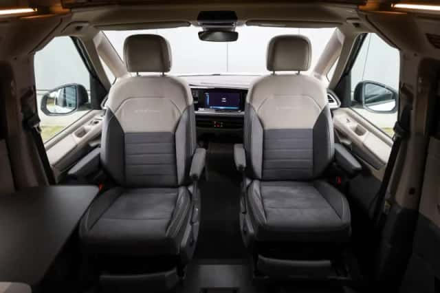 Volkswagen California (2025) thumbnail 31