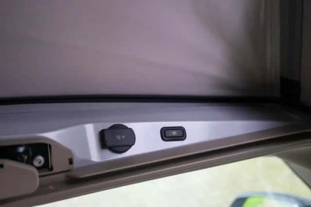 Volkswagen California (2025) thumbnail 46