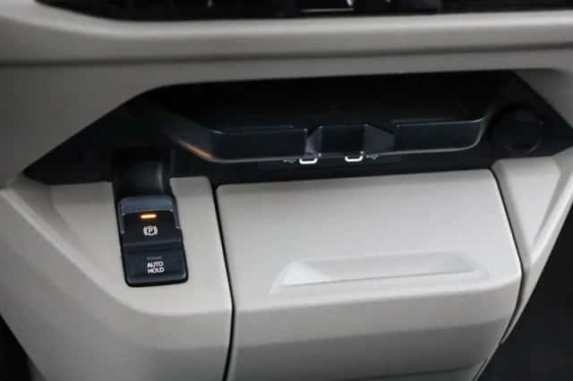 Volkswagen California (2025) thumbnail 57
