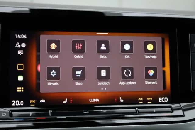 Volkswagen California (2025) thumbnail 68