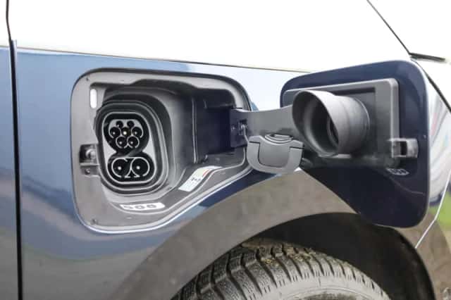 Volkswagen California (2025) thumbnail 85