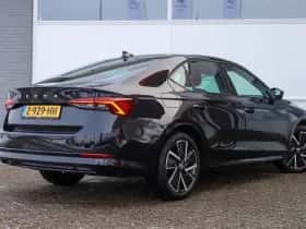 Škoda Octavia (2024) thumbnail 2
