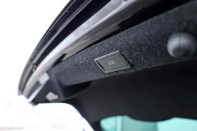 Škoda Octavia (2024) thumbnail 18