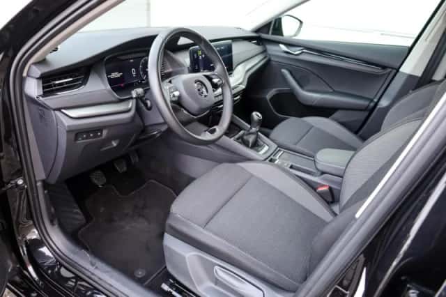 Škoda Octavia (2024) thumbnail 20