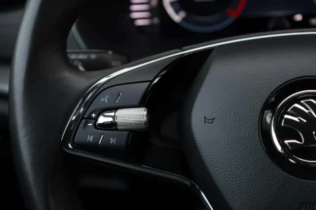 Škoda Octavia (2024) thumbnail 23